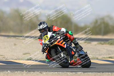 media/Nov-16-2025-Race Pace (Sun) [[8c5fa54630]]/Verified Riders/2-Turn 7 (945am)/